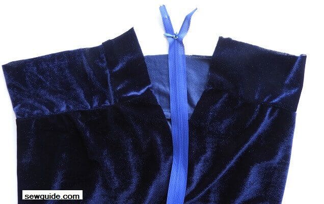 insert a zipper on waistband