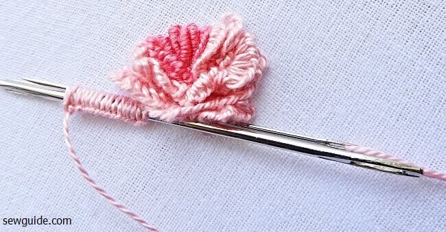 To make wider petals make with 2 needles - cast on stitches