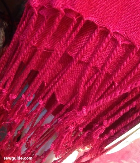 fringes of thread used on the hem