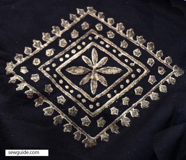 chowkadi fabric motif