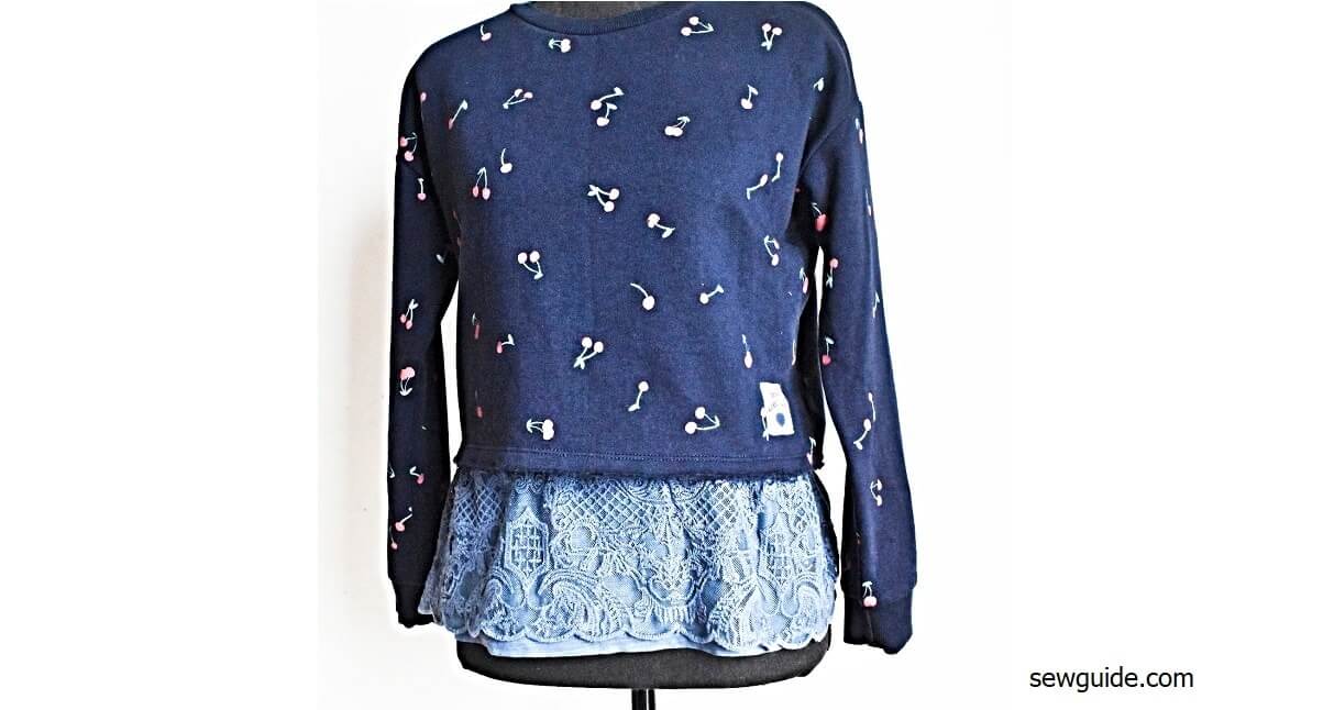 a top with added length because of the extender added inside