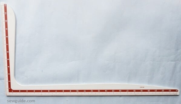 L scale as a measuring tool