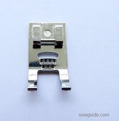 multiplr hole cording foot