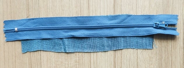 sew the zipper placket